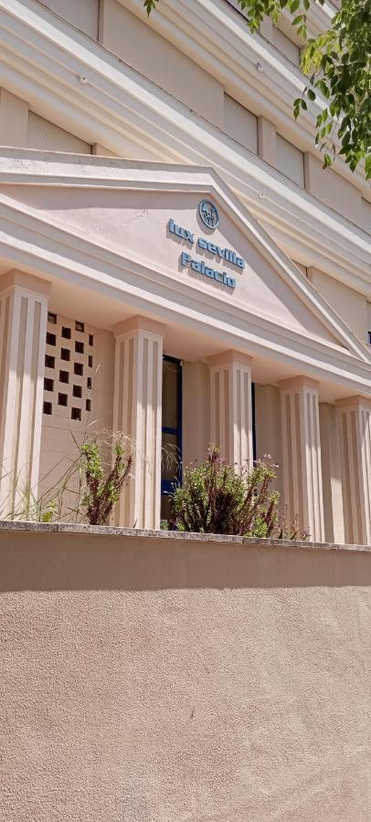 Apartamento Fibes Y Congresos Seville Exterior photo
